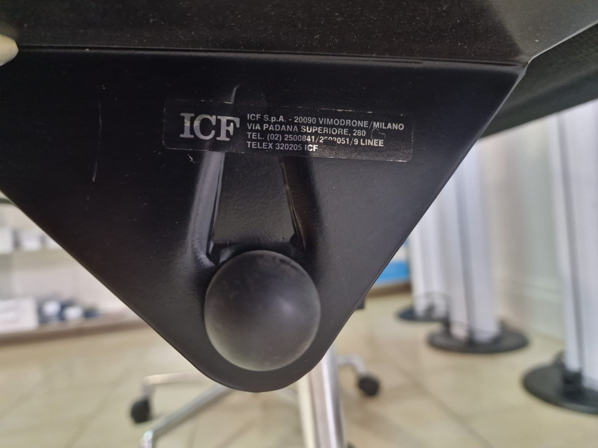 Sedia girevole da ufficio — foto 4